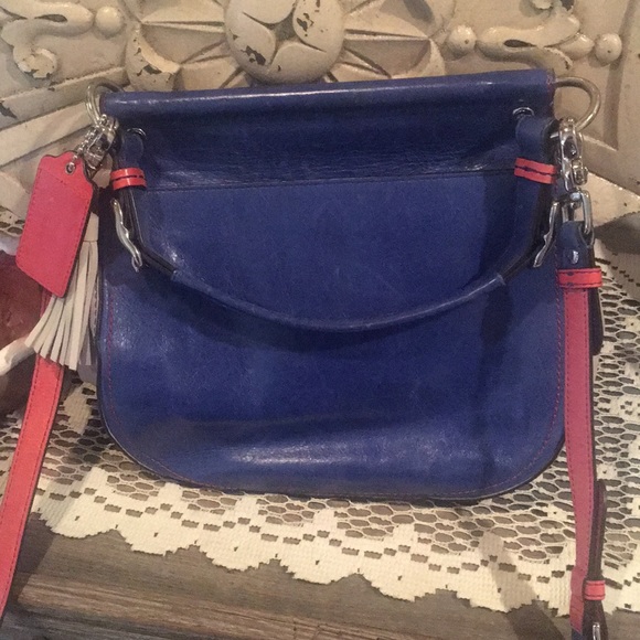 Coach purse - Picture 2 of 5